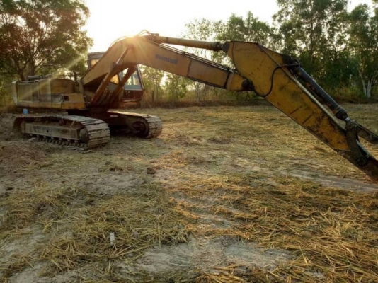 KATO HD700 V2 ราคา 295,000 เครื่อง 6D31 Turbo ปั้มK3V รถพร้อมใช้ สภาพไม่ค่อยสวย  เอกสารชื้อขาย  รถอยู่ จ.ร้อยเอ็ด โทร&amp;ไอดีไลน์ 0610710295