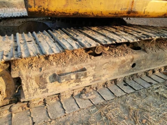 KATO HD700 V2 ราคา 295,000 เครื่อง 6D31 Turbo ปั้มK3V รถพร้อมใช้ สภาพไม่ค่อยสวย  เอกสารชื้อขาย  รถอยู่ จ.ร้อยเอ็ด โทร&amp;ไอดีไลน์ 0610710295