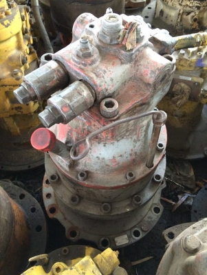 โป๊ะสวิง HITACHI EX200-3 เก่าญี่ปุ่น ราคา 90,000 บาท