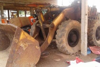 ขาย 265,000 รถตัก KOMATSU JH30 รถใช้งานอยู่ประจำ เครื่องแน่น ปั้มแรง เกียร์ดี  รถอยู่ จ.อุดรธานี โทร&amp;ไอดีไลน์ 0925956777 ยุ