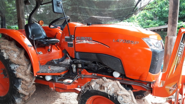 ขายรถไถคูโบต้าL4708SPพรอ้มดันหน้าผานพรวน246f ตราช้างลดสุด475000