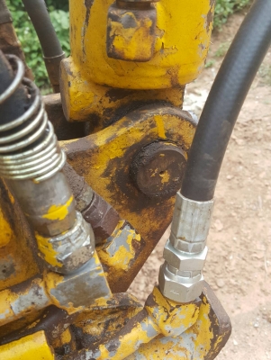 Komatsu pc20-6 มีอินวอยซ์
