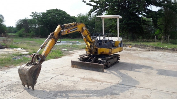 Komatsu pc20-6 มีอินวอยซ์