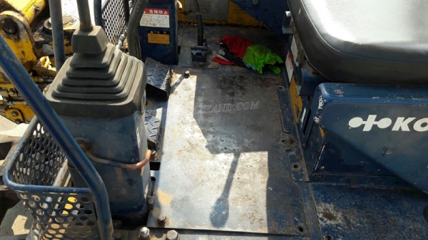 Komatsu pc20-6 มีอินวอยซ์