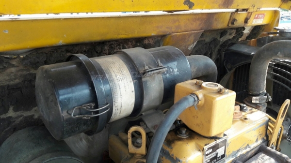 Komatsu pc20-6 มีอินวอยซ์
