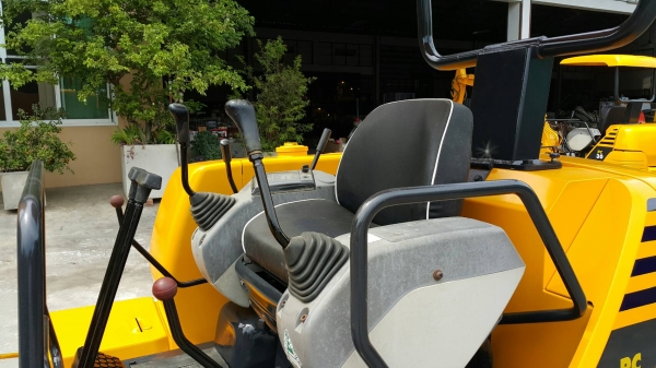 ขาย รถขุด KOMATSU รุ่น PC30-7- มือสองญี่ปุ่น แทรกเหล็กสวย สลัก บูทเอวแน่น 100\% เพิ่งนำเข้ามา คันที่สอง สภาพสวย พร้อมใช้งาน มือถือ/LINE ID : 0818753444 ขาย รถขุด KOMATSU รุ่น PC30-7- มือสองญี่ปุ่น แทรกเหล็กสวย สลัก บูทเอวแน่น 100\% เพิ่งนำเข้ามา คันที่สอง สภาพสวย พร้อมใช้งาน มือถือ/LINE ID : 0818753444