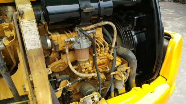 ขาย รถขุด KOMATSU รุ่น PC30-7- มือสองญี่ปุ่น แทรกเหล็ก สลัก บูท เอวแน่น 100\% คันนี้ มีไลน์กระแทก ระบบดี ทำงานไว เพิ่งเข้ามา สวยพร้อมใช้งาน มือถือ/LINE ID: 0818753444