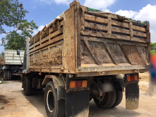 รถอีซูซุ 6 ล้อดั้ม FTR 195 แรงม้า. ปี 39. สนใจติดต่อ 081 - 6079515 รถอีซูซุ 6 ล้อดั้ม FTR 195 แรงม้า. ปี 39. สนใจติดต่อ 081 - 6079515