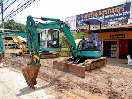 KOMATSU 30mr-1 &lt;มีลายหัวแย๊ก+ใบมีดสไลด์ 6 ทิศทาง&gt;(มีVDOให้ชม)☎️ติดต่อ 085-5632278 (ราคาต่อรองได้)