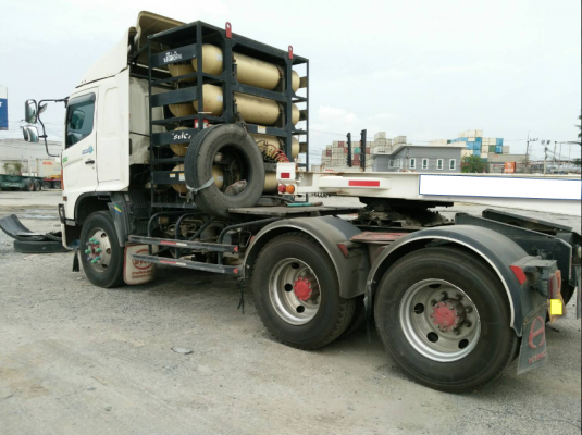 ขายหัวลาก Hino CNG แท้ห้างพร้อมหางลาก 3 เพลา ขายหัวลาก Hino CNG แท้ห้างพร้อมหางลาก 3 เพลา