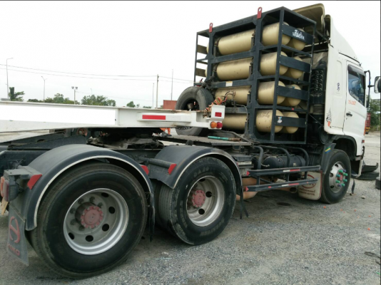 ขายหัวลาก Hino CNG แท้ห้างพร้อมหางลาก 3 เพลา