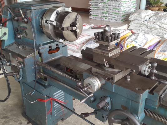 แท่นกลึง 6 ฟุต 2 เพลา เกียร์บล็อก พร้อมใช้งาน มิตซู 3 แรง ด่วนๆๆๆ 65,000