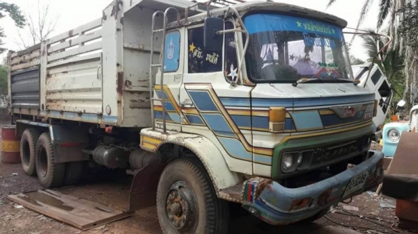 ขาย 385,000 HINO KT925 ( 2 เพลา ช่วงล่าง ZM8 น้อต เบรคแห้ง ) เครื่อง EP100-TUBO 320 แรง 7 เกียร์ ดั้