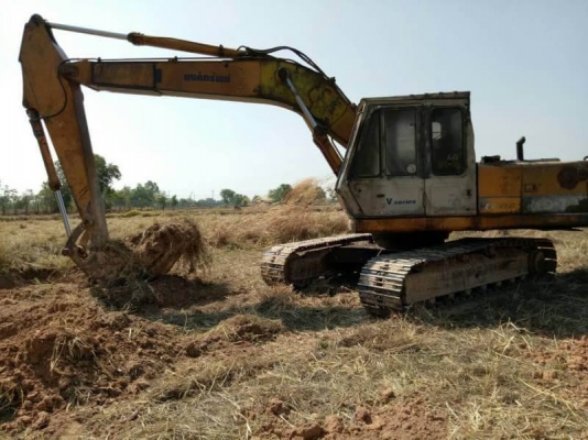 ขาย 295,000 KATO HD700 V2 เครื่อง 6D31 Turbo ปั้มK3V รถพร้อมใช้ สภาพไม่ค่อยสวย  เอกสารชื้อขาย รถอยู่ จ.ร้อยเอ็ด 090-772-3710 090-772-3708