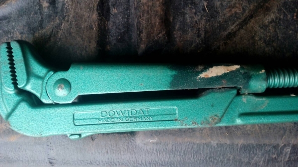 ขายคอม้าDOWIDAT Made in Germany. ขนาดปากจับ4"งานใหม่เก่าเก็บ