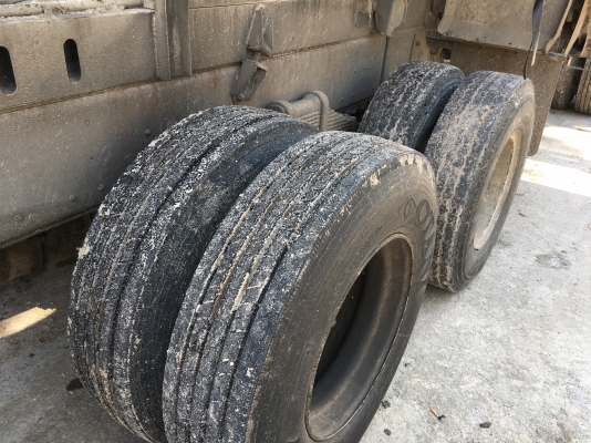 พ่วง ISUZU FXZ270  ปี 45 เครื่องส้ม ยูโรวัน กระบะเหล็กดั้ม ตัวแม่สามมิตร ตัวลูกพนัส เครื่อง เกียร์  เดิม ๆ ราคา 1.45 ล้าน ต่อรอง