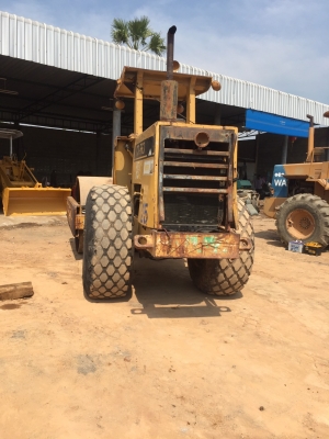 ขายถูกรถบดถนน CAT CS 563 พร้อมทะเบียน 091-9536635