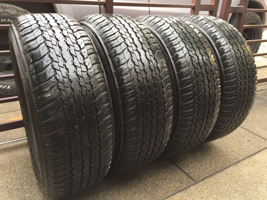 ยาง Dunlop 265 65 17 กลางปี15 ดอกเต็ม ใช้ยาว ราคาไม่แพง