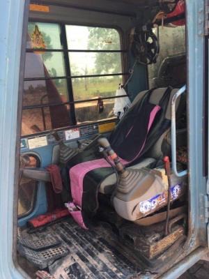 เก่านอก  1 ปี 795,000 บาท HITACHI EX120-3 Super เครื่องดี ปั้มแรง โช่ใหม่ 2 ข้าง เอวแน่น ไฟฟ้าครบ เอกสารอินวอยท์  รถอยู่ จ.ร้อยเอ็ด โทร&amp;ไอดีไลน์ 0610710295