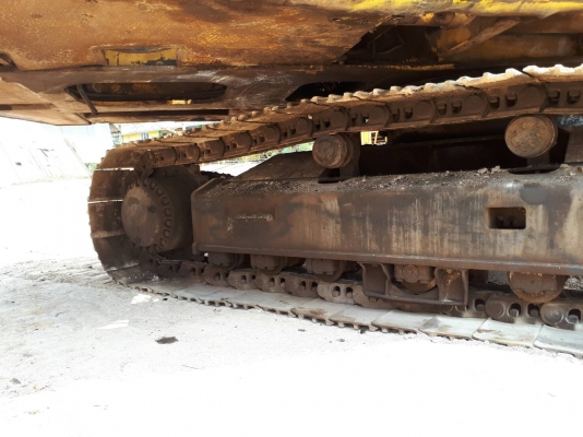 ขายรถแบคโฮ CAT 330 ราคา 750000