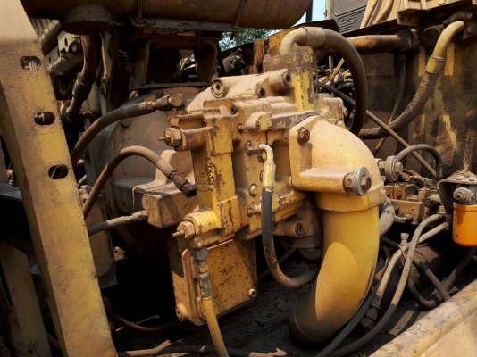 ขายรถแบคโฮ CAT 330 ราคา 750000