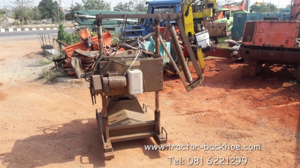 ขาย เครื่องผ่าไม้ ตัดไม้ บากหัวเสา 4 ใบเลื่อย ไฟ 110V เก่าญี่ปุ่นครับ