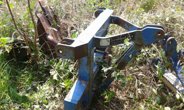 ขาย รถไถ FORD 77 พร้อมคีบสามารถเกษตรยนต์ และอุปกรณ์อีก 5 ชิ้น เอกสารใบซื้อขาย