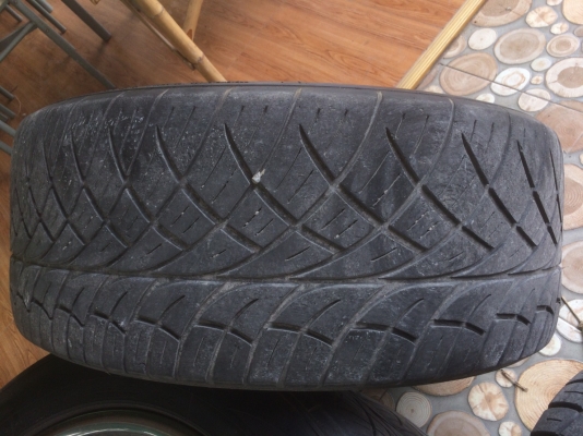 ขายล้อขอบ 20&quot; 6รู พร้อมยาง nitto NT420S 265x50R20