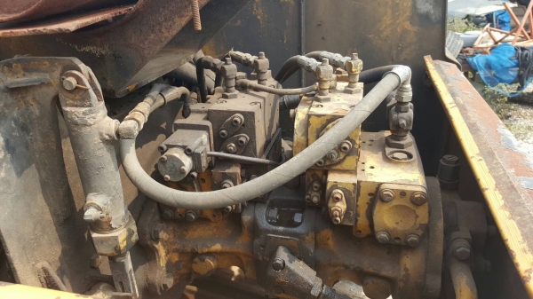 ขาย แบคโฮ KOMATSU PC120-3 เครื่องดี ปั้มแรง ช่วงล่างดี รถใช้งานอยู่ประจำ เอกสารใบซื้อขาย ราคาต่อรองได้ครับ
