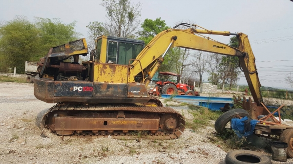 ขาย แบคโฮ KOMATSU PC120-3 เครื่องดี ปั้มแรง ช่วงล่างดี รถใช้งานอยู่ประจำ เอกสารใบซื้อขาย ราคาต่อรองได้ครับ