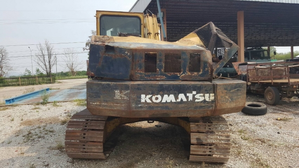 ขาย แบคโฮ KOMATSU PC120-3 เครื่องดี ปั้มแรง ช่วงล่างดี รถใช้งานอยู่ประจำ เอกสารใบซื้อขาย ราคาต่อรองได้ครับ