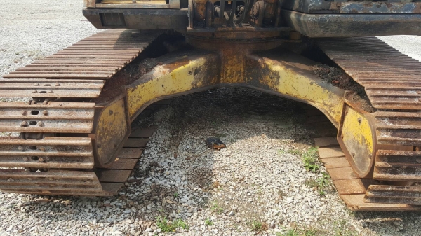 ขาย แบคโฮ KOMATSU PC120-3 เครื่องดี ปั้มแรง ช่วงล่างดี รถใช้งานอยู่ประจำ เอกสารใบซื้อขาย ราคาต่อรองได้ครับ