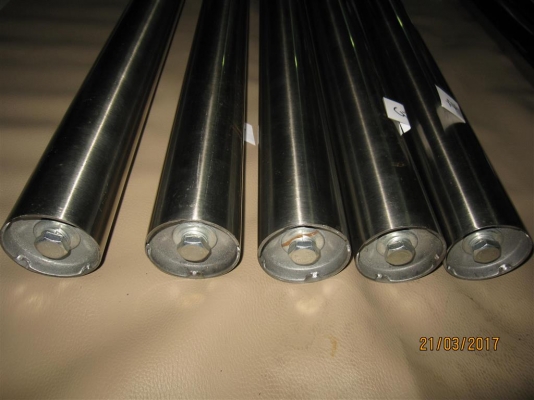 เสา STAINLESS แท้ (แม่เหล็กดูดไม่ติด) พร้อมแถบเชือกกั้น