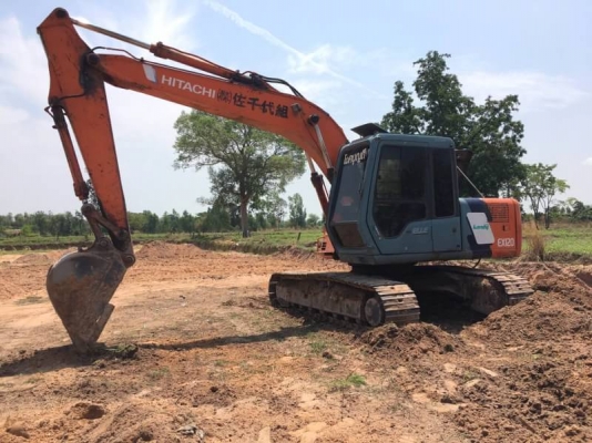 ขาย 795,000 เก่านอก  1 ปี  HITACHI EX120-3 Super เครื่องดี ปั้มแรง โช่ใหม่ 2 ข้าง เอวแน่น ไฟฟ้าครบ เอกสารอินวอยท์ รถอยู่ จ.ร้อยเอ็ด  090-772-3710 090-772-3708