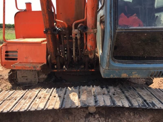 ขาย 795,000 เก่านอก  1 ปี  HITACHI EX120-3 Super เครื่องดี ปั้มแรง โช่ใหม่ 2 ข้าง เอวแน่น ไฟฟ้าครบ เอกสารอินวอยท์ รถอยู่ จ.ร้อยเอ็ด  090-772-3710 090-772-3708