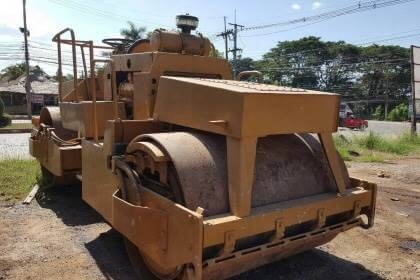 ขาย 765,000 รถบดสั่นสะเทือน หน้า-หลัง เบรคดาวน์ DYNAPAC CC42A 4X4 เอกสารเล่มทะเบียนครบ รถอยู่ จ.อุดรธานี 090-772-3710 090-772-3708