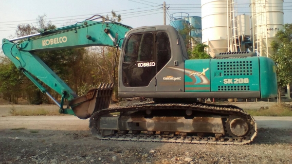 ขายแบคโฮ  KOBELCO  SK200-6