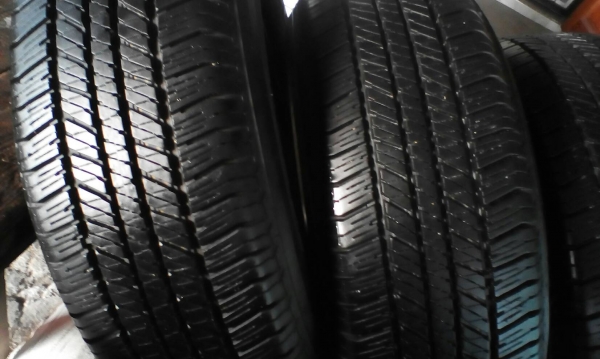 ล้อ Bt50 pro ขอบ17 ลายดอกไม้ พร้อมยางถอดป้ายแดง