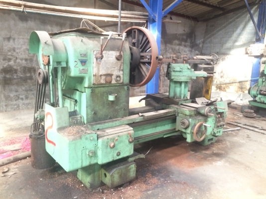 ขายกลึงยุโรปวงสวิง1.5เมตรยาว7ฟุตพร้อมใช้ราคากันเองครับ