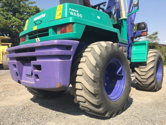 ขายรถตัก KOMATSU WA 50-3E เกียร์ ปั้ม สมบูรณ์พร้อมใช้ครับ ติดต่อ 063-9316985 ID LINE : 0639316985 ครับ