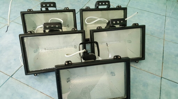 ขายสปอดไลท์