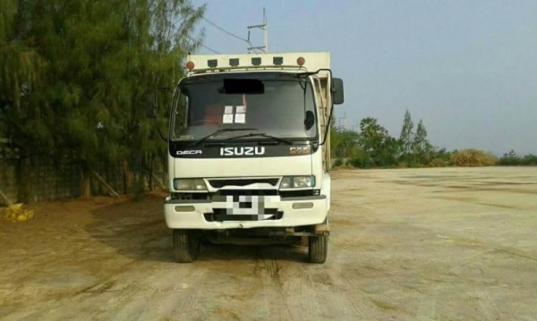 ขาย 1,490,000 ISUZU.270.UERO 1 ปี 45 แม่ลูกดั้ม แม่คานหน้ายังไม่ลงเล่ม เครื่องดีคัดซีสวยเกียร์เดิมเอ