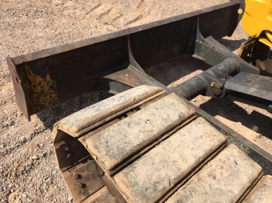 ขายรถแบคโฮ KOMATSU PC50MR-2 พร้อมหัวคีบ รถนอกนำเข้าจากญี่ปุ่น สภาพสวยพร้อมใช้งาน มีVDOการทำงานครับ