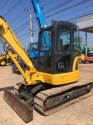 ขายรถแบคโฮ KOMATSU PC50MR-2 พร้อมหัวคีบ รถนอกนำเข้าจากญี่ปุ่น สภาพสวยพร้อมใช้งาน มีVDOการทำงานครับ