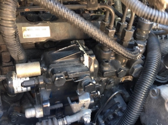 ขายรถแบคโฮ KOMATSU PC50MR-2 พร้อมหัวคีบ รถนอกนำเข้าจากญี่ปุ่น สภาพสวยพร้อมใช้งาน มีVDOการทำงานครับ