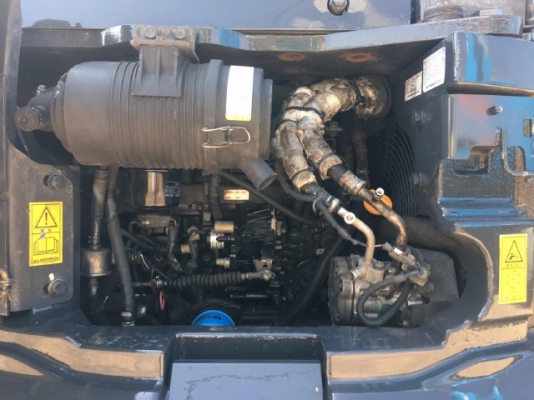 ขายรถแบคโฮ KOMATSU PC50MR-2 พร้อมหัวคีบ รถนอกนำเข้าจากญี่ปุ่น สภาพสวยพร้อมใช้งาน มีVDOการทำงานครับ