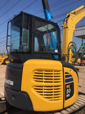 ขายรถแบคโฮ KOMATSU PC50MR-2 พร้อมหัวคีบ รถนอกนำเข้าจากญี่ปุ่น สภาพสวยพร้อมใช้งาน มีVDOการทำงานครับ
