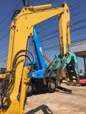 ขายรถแบคโฮ KOMATSU PC50MR-2 พร้อมหัวคีบ รถนอกนำเข้าจากญี่ปุ่น สภาพสวยพร้อมใช้งาน มีVDOการทำงานครับ