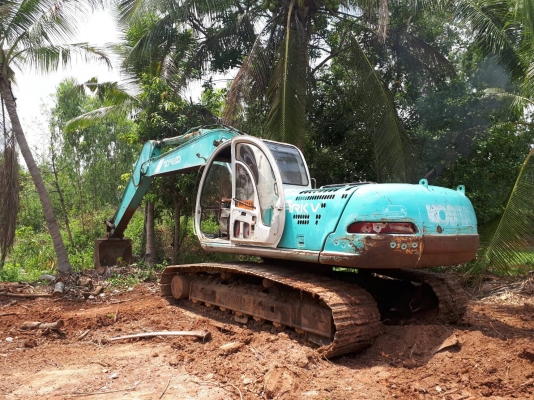 ขายด่วน รถแม็คโคร KOBELCO SK 200 MATR-5 รถสภาพพร้อมใช้งาน เครืองปั้มดี ไฟฟ้าสมบูรณ์ โซ่ช่วงล่างดี เอวแน่น เอกสารเล่มทะเบียน