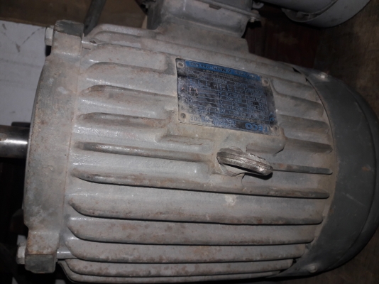 ขาย !! มอเตอร์TECO.ขนาด5แรง3สาย.รอบ1460พร้อมใช้ ขาย !! มอเตอร์TECO.ขนาด5แรง3สาย.รอบ1460พร้อมใช้